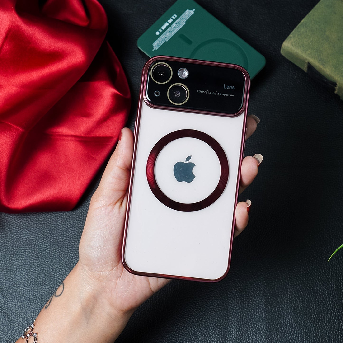 iPhone 14 Magnetic Plating Acrylic MagSafe Case