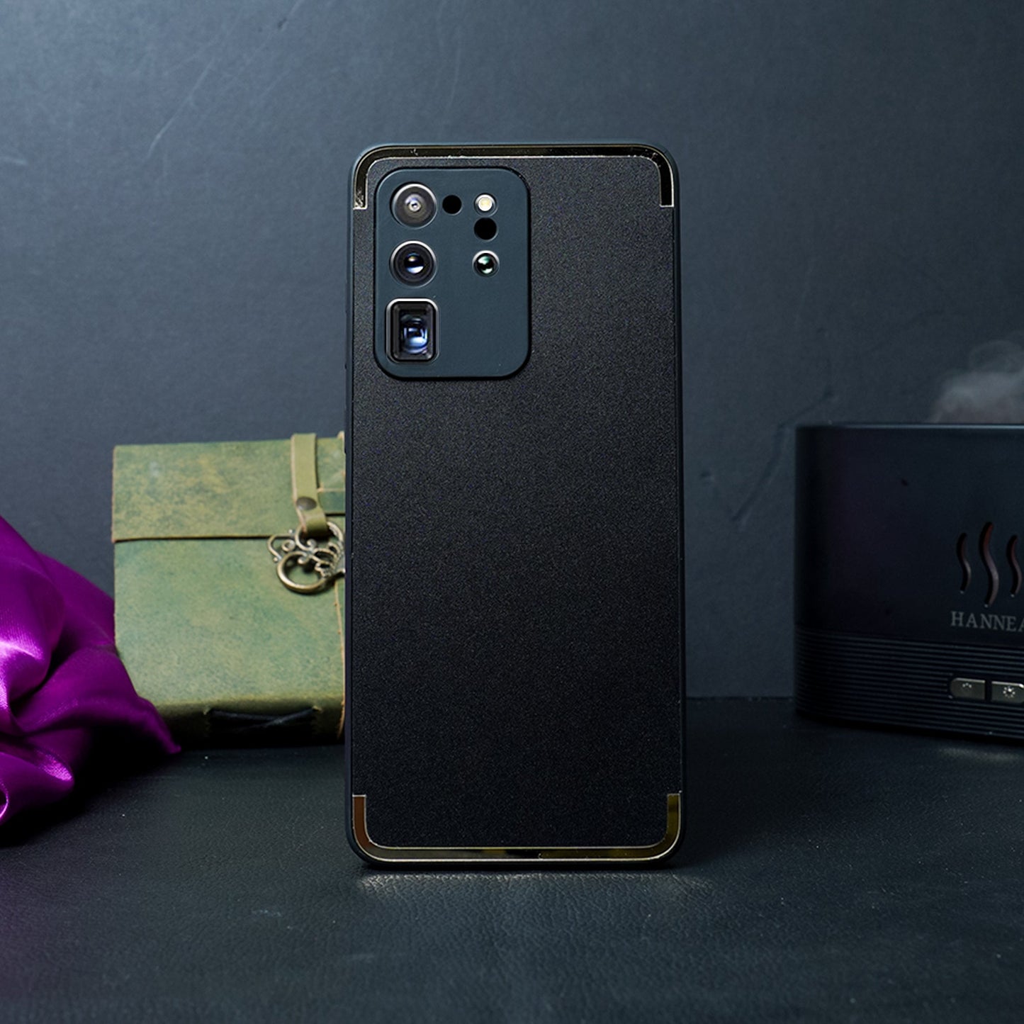 Square Gold Plated Soft Edges Case