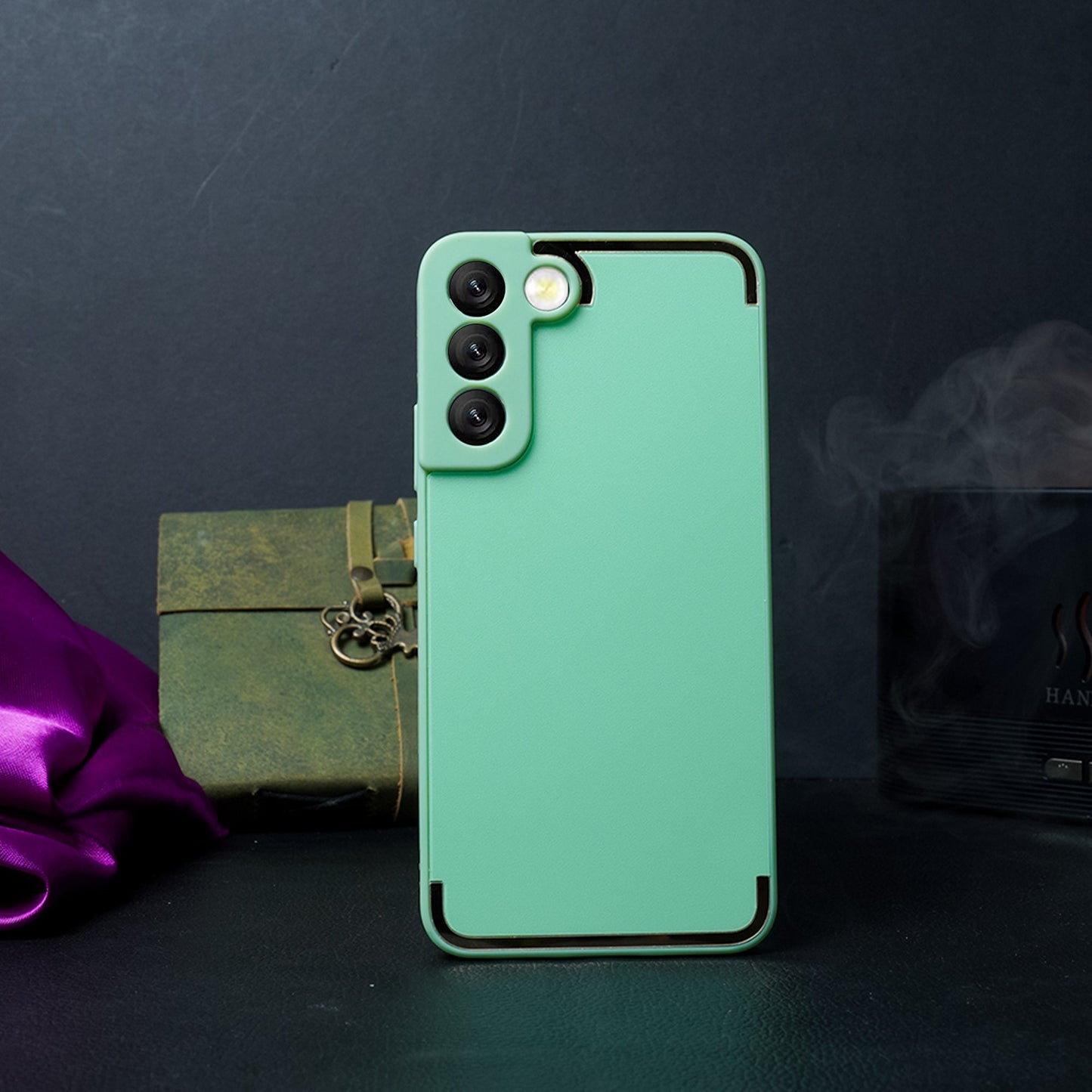 Square Gold Plated Soft Edges Case