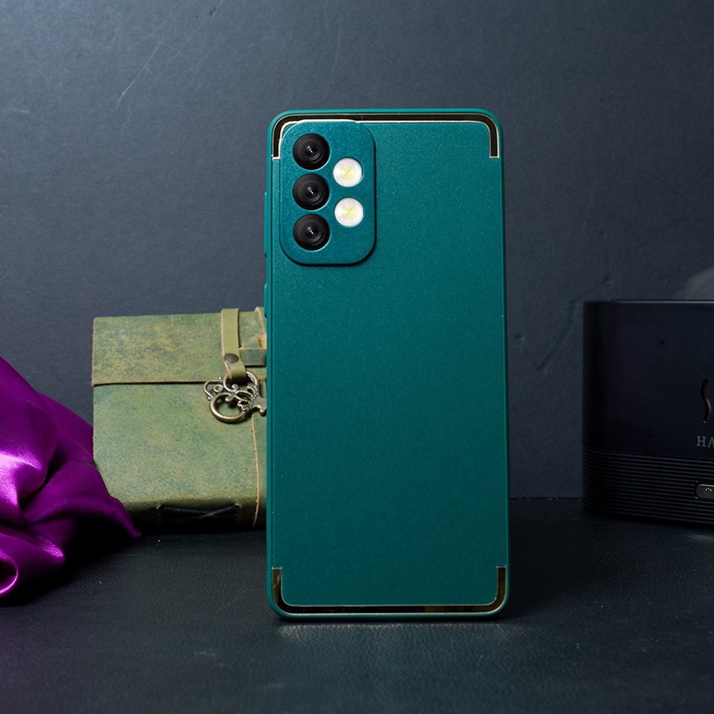 Square Gold Plated Soft Edges Case