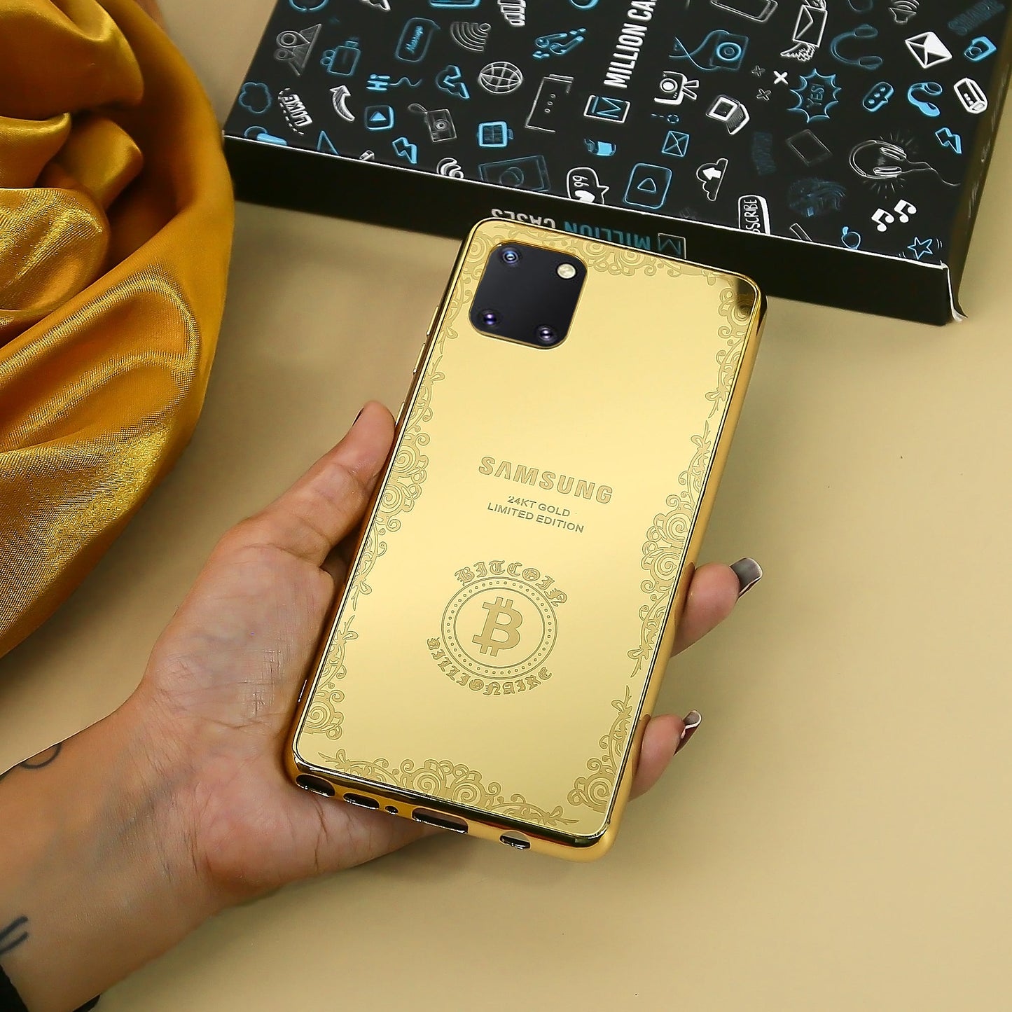 Galaxy Note Series Luxurious Crafted Gold Camera Protective Case