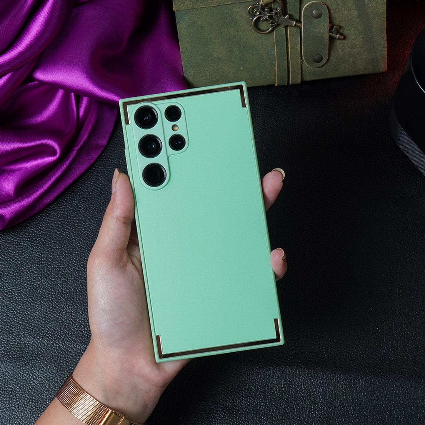 Square Gold Plated Soft Edges Case
