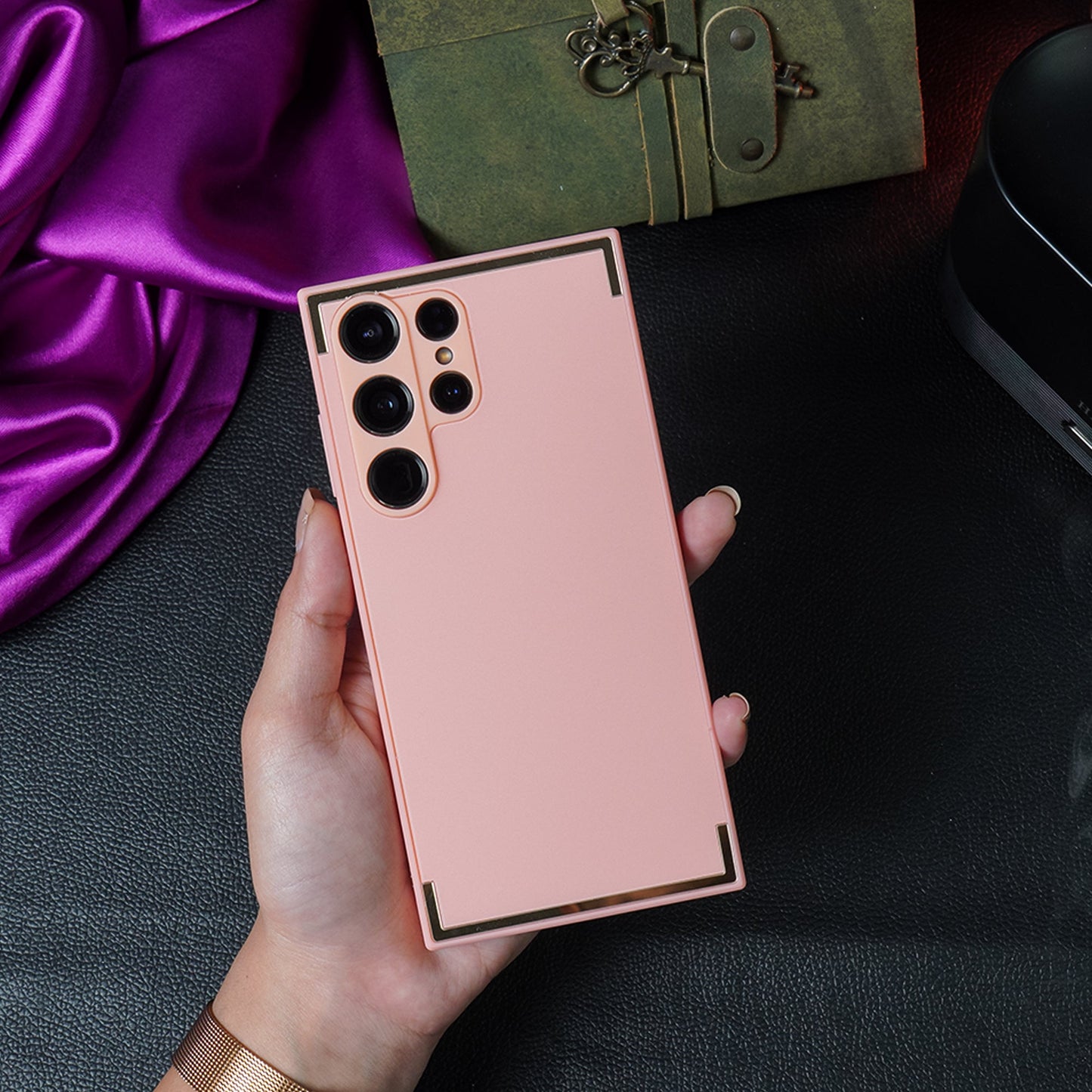 Square Gold Plated Soft Edges Case