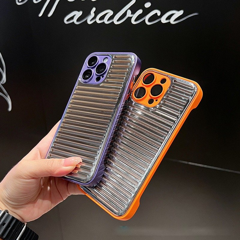iPhone 13 Series Deluxe Heat Dissipation Mesh Case