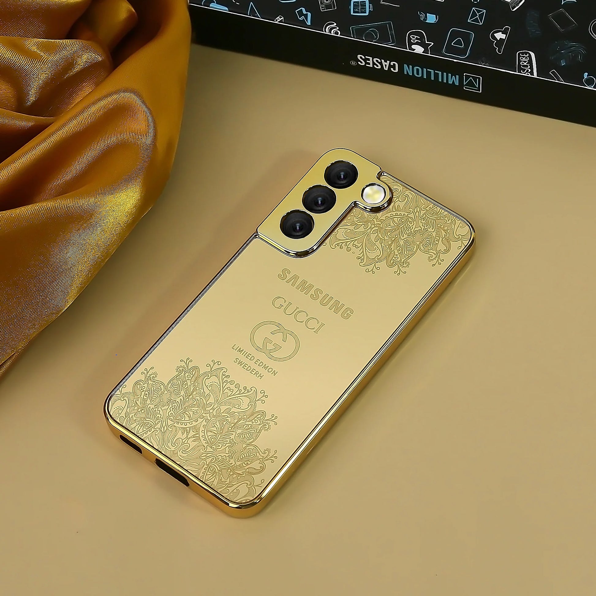 Galaxy S21 FE Crafted Gold Luxurious Camera Protective Case