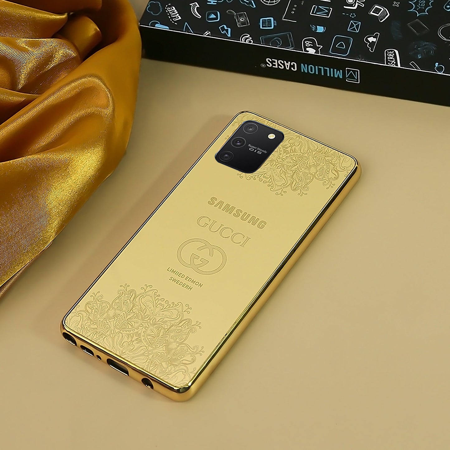 Galaxy S20 Series Luxurious Crafted Gold Camera Protective Case